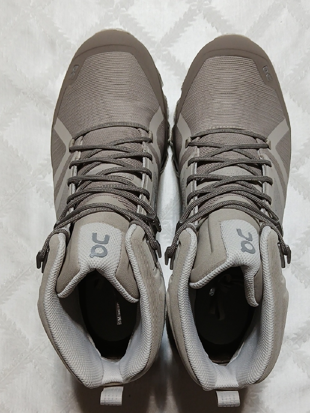 On Cloudrock Waterproof Hiking Boots Desert/Clay Size 11 Womans - Picture 3 of 11